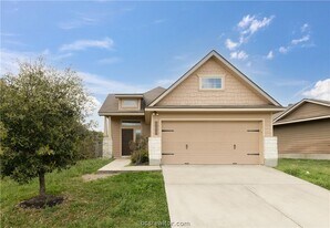 240 Fieldstone Pl in College Station, TX - Building Photo