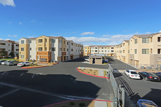 CHANDLER APARTMENT HOMES in Las Vegas, NV - Building Photo - Building Photo