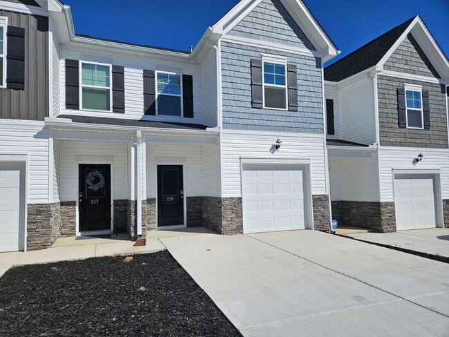 property at 259 Sunny Hl Dr