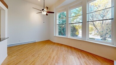 Washington Plaza Apartments in Appleton, WI - Building Photo - Building Photo