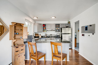 2655 S Crystal St in Aurora, CO - Building Photo - Building Photo