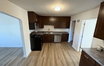 Park House Apartments in Madison, WI - Building Photo - Building Photo