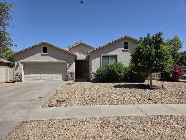 1828 E Beverly Rd in Phoenix, AZ - Building Photo - Building Photo