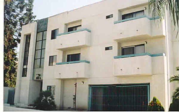 730 S Oxford Ave in Los Angeles, CA - Building Photo - Building Photo