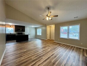 754 Candlewick Ct in Fayetteville, NC - Building Photo - Building Photo