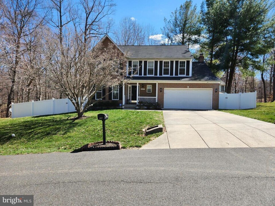 2637 Richfield Ln in Chesapeake Beach, MD - Building Photo