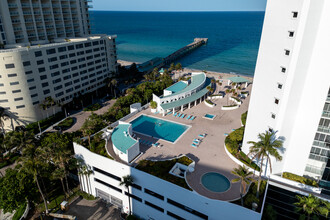 Oceania III in Sunny Isles Beach, FL - Building Photo - Building Photo