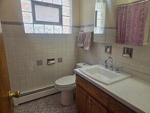 5325 W 53rd Pl in Chicago, IL - Building Photo - Building Photo