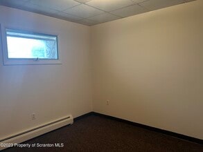 913 S Webster Ave in Scranton, PA - Building Photo - Building Photo