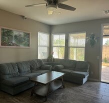 11043 Walden Cir in Garden Grove, CA - Building Photo