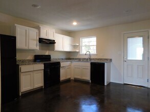 621 Poplar St in Van Buren, AR - Building Photo - Building Photo