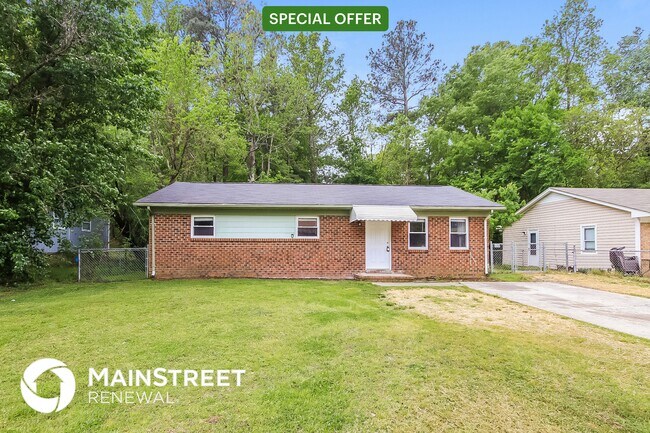 property at 3702 4 Seasons Dr