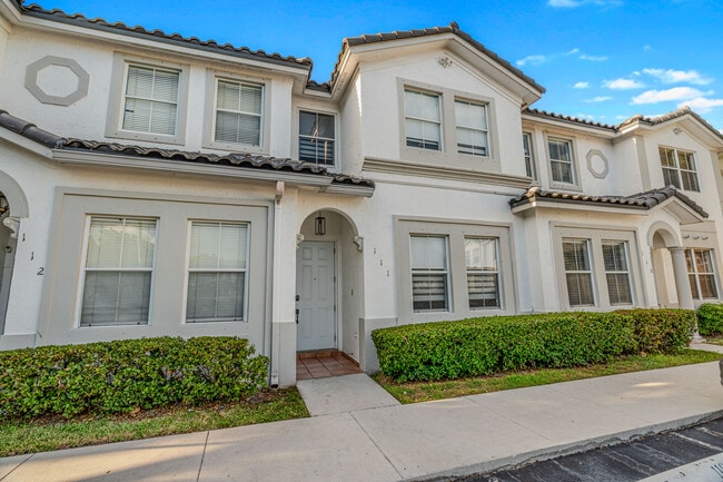 5460 NW 107th Ave, Unit 111 in Doral, FL - Building Photo - Building Photo