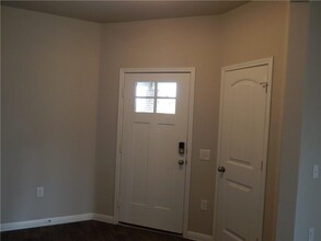 1504 Fort Dessau Rd in Pflugerville, TX - Foto de edificio - Building Photo