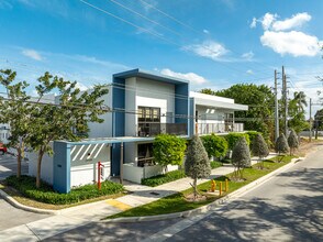 Princeton Townhomes in Homestead, FL - Foto de edificio - Building Photo