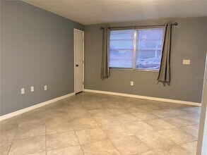 1529 Larkin Rd in Spring Hill, FL - Building Photo - Building Photo