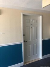 218 NW 12th Ave-Unit -609 in Miami, FL - Building Photo - Building Photo
