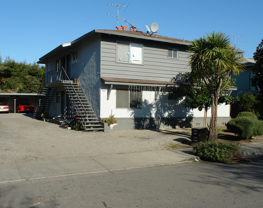 1810 Higdon Ave in Mountain View, CA - Building Photo