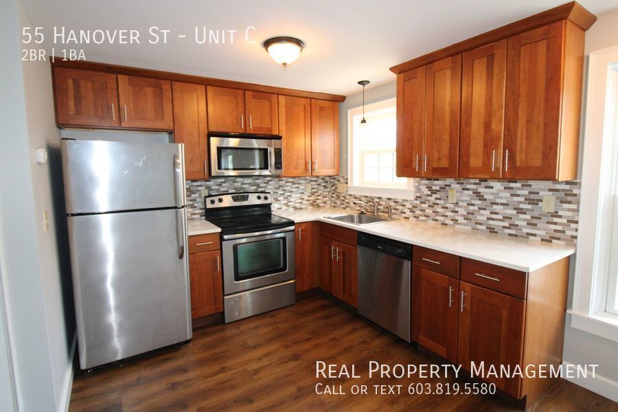 55 Hanover St, Unit Unit C in Portsmouth, NH - Building Photo