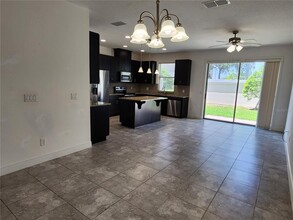 9817 Winnington St in Orlando, FL - Building Photo - Building Photo