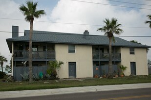 2530 S 11th St in Port Aransas, TX - Building Photo