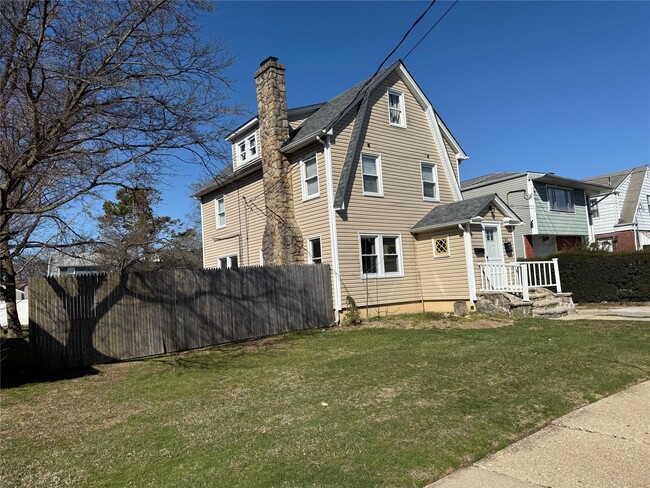 property at 261 Rutland Rd