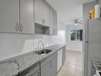 831 SW 14th St in Fort Lauderdale, FL - Building Photo - Building Photo