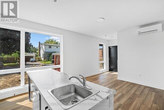 391 Dieppe St in Ottawa, ON - Building Photo - Building Photo