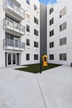 Dry Creek Crossing in Campbell, CA - Building Photo - Building Photo