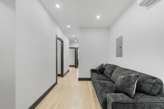 2458 Lorillard Pl in Bronx, NY - Building Photo - Building Photo