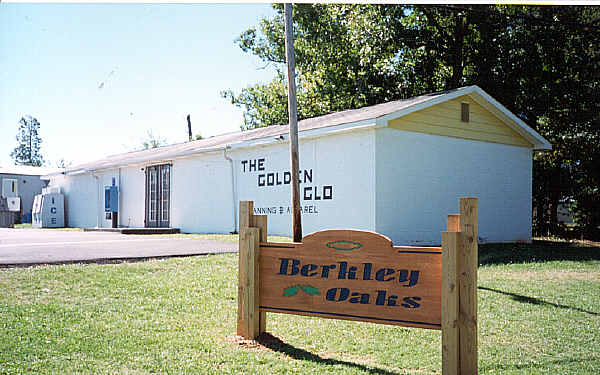 Berkley Oaks in Gastonia, NC - Building Photo