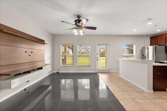 5454 Caramella Dr in Orlando, FL - Building Photo - Building Photo