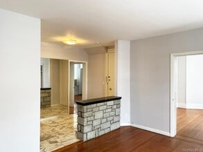 456 Broadway in Dobbs Ferry, NY - Building Photo - Building Photo