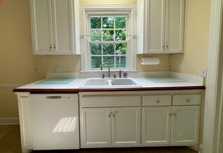 3010 New Natchez Trace in Nashville, TN - Building Photo - Building Photo