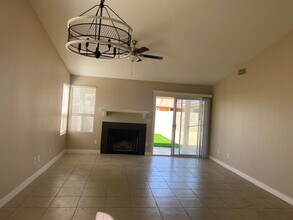 444 N 64th St in Mesa, AZ - Building Photo - Building Photo