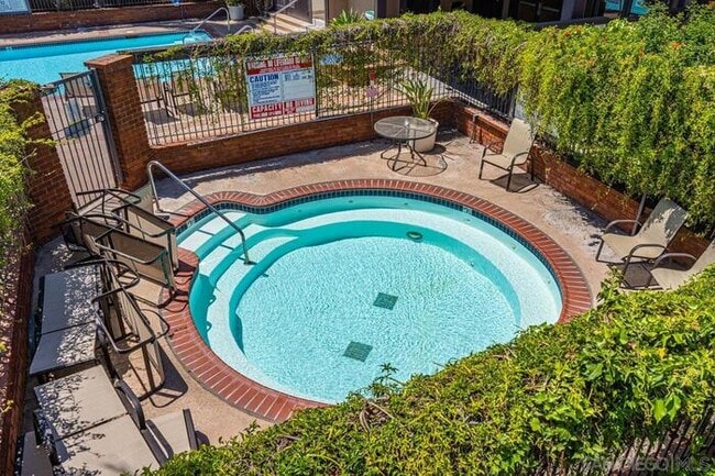 7972 Mission Center Ct in San Diego, CA - Building Photo - Building Photo