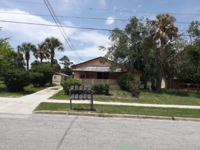 42 W Bullard Ave in Lake Wales, FL - Building Photo - Building Photo