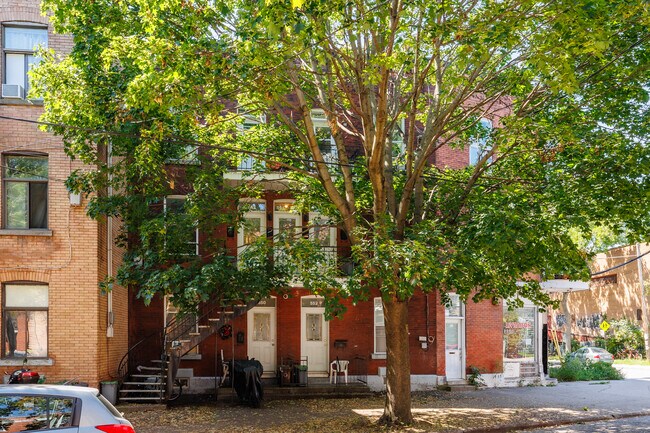 542 Fortune Rue in Montréal, QC - Building Photo - Building Photo