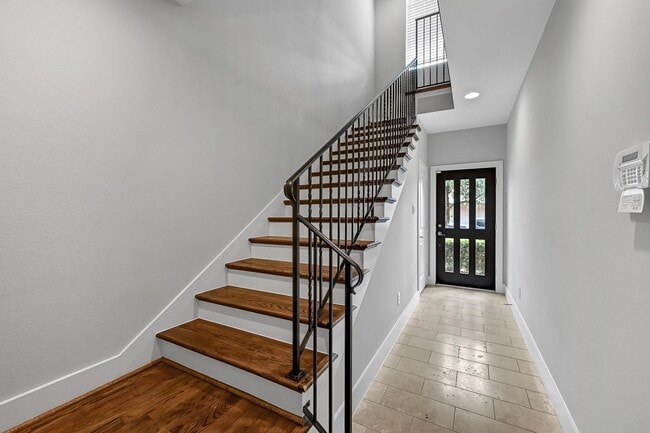 3306 McKinney St in Houston, TX - Building Photo - Building Photo