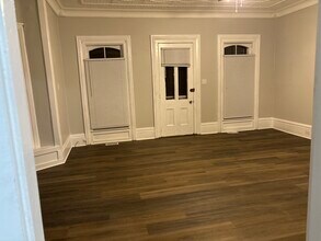 30 Pearl St, Unit 1 in Bainbridge, NY - Foto de edificio - Building Photo