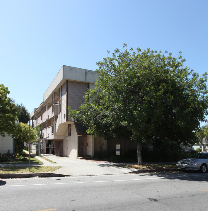 1168 Alameda Ave in Glendale, CA - Building Photo