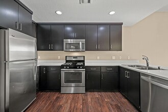 The Plaza in Foster City, CA - Building Photo - Building Photo