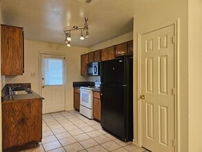 3015 Cantabrian Dr in Killeen, TX - Building Photo - Building Photo