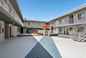 17211 Chatsworth Street in Granada Hills, CA - Building Photo - Building Photo