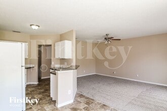 2531 W Price Blvd in North Port, FL - Building Photo - Building Photo