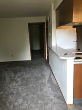 234 NW Kings Blvd in Corvallis, OR - Foto de edificio - Building Photo