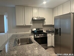 9106 orbital in San Antonio, TX - Building Photo - Building Photo