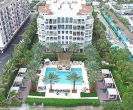 155 S Ocean Ave-Unit -205 in West Palm Beach, FL - Building Photo - Building Photo