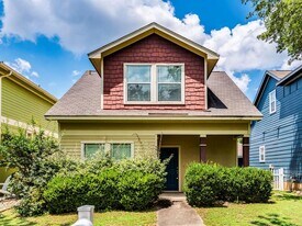 595 McGarity in Kyle, TX - Building Photo