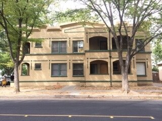 1620 High St in Oroville, CA - Foto de edificio